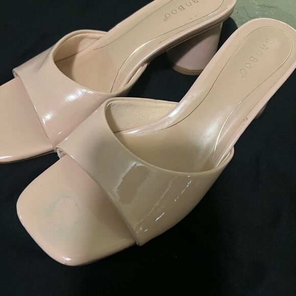 BAMBOO Cream Heels Minimalist Design - Picture 3 of 5